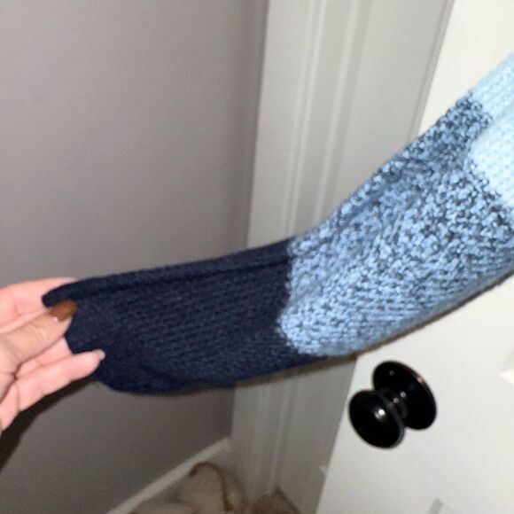 I N STUDIO BRAND WOMENS PLUS SIZE SWEATER - Picture 2 of 4